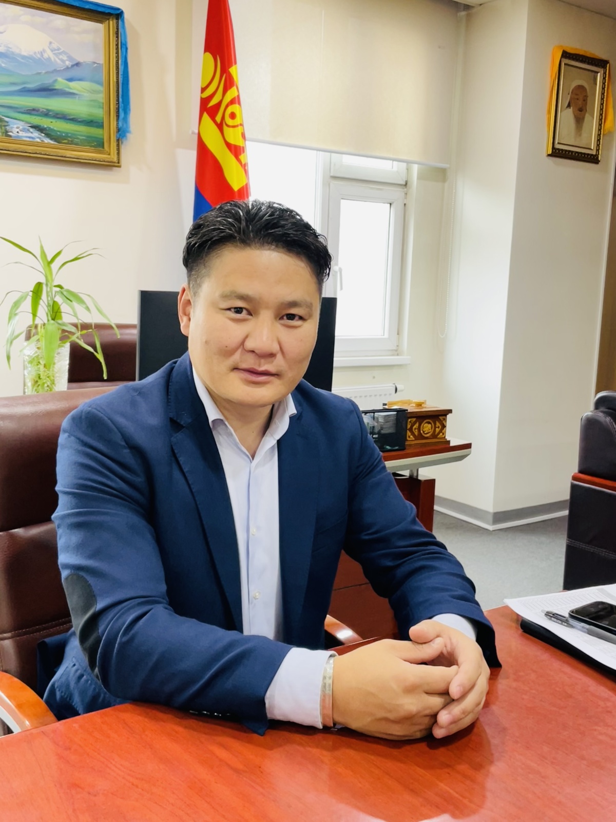 Э.Анхбаяр | Улсын Хоёрдугаар Төв Эмнэлэг